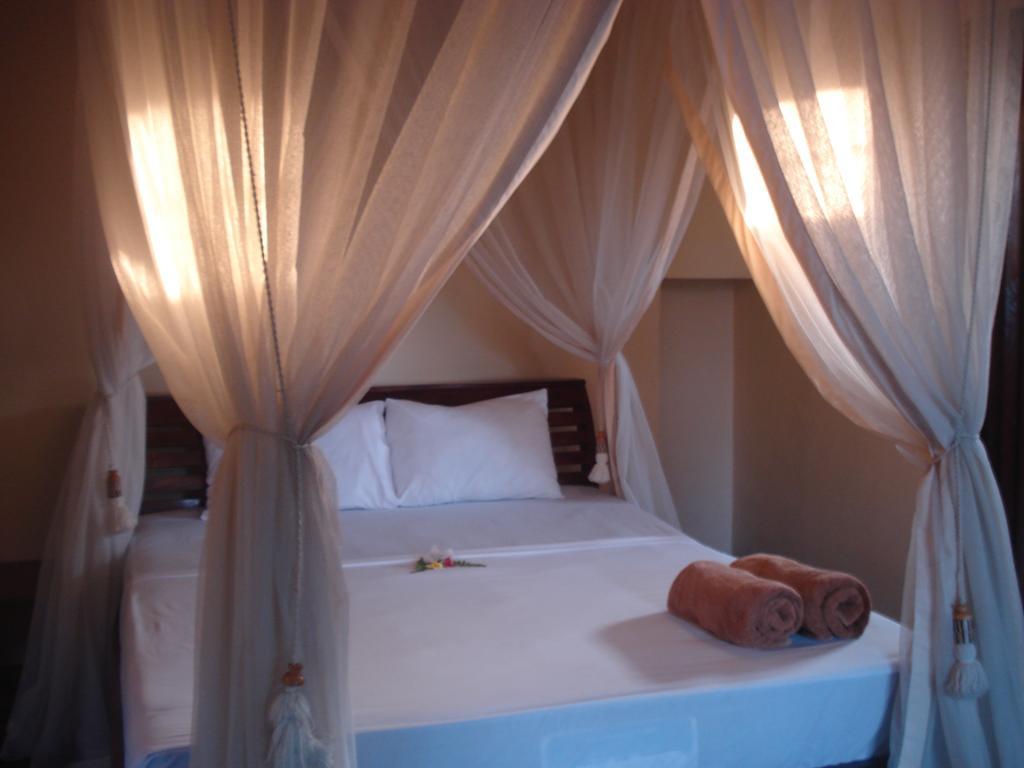 אמד Bulih Beach Bungalows חדר תמונה